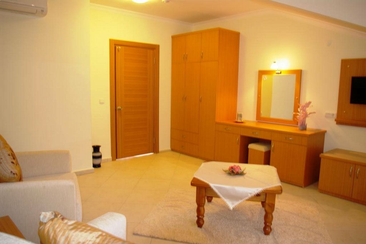 Celay Hotel Ölüdeniz Extérieur photo